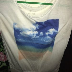American eagle T-shirt